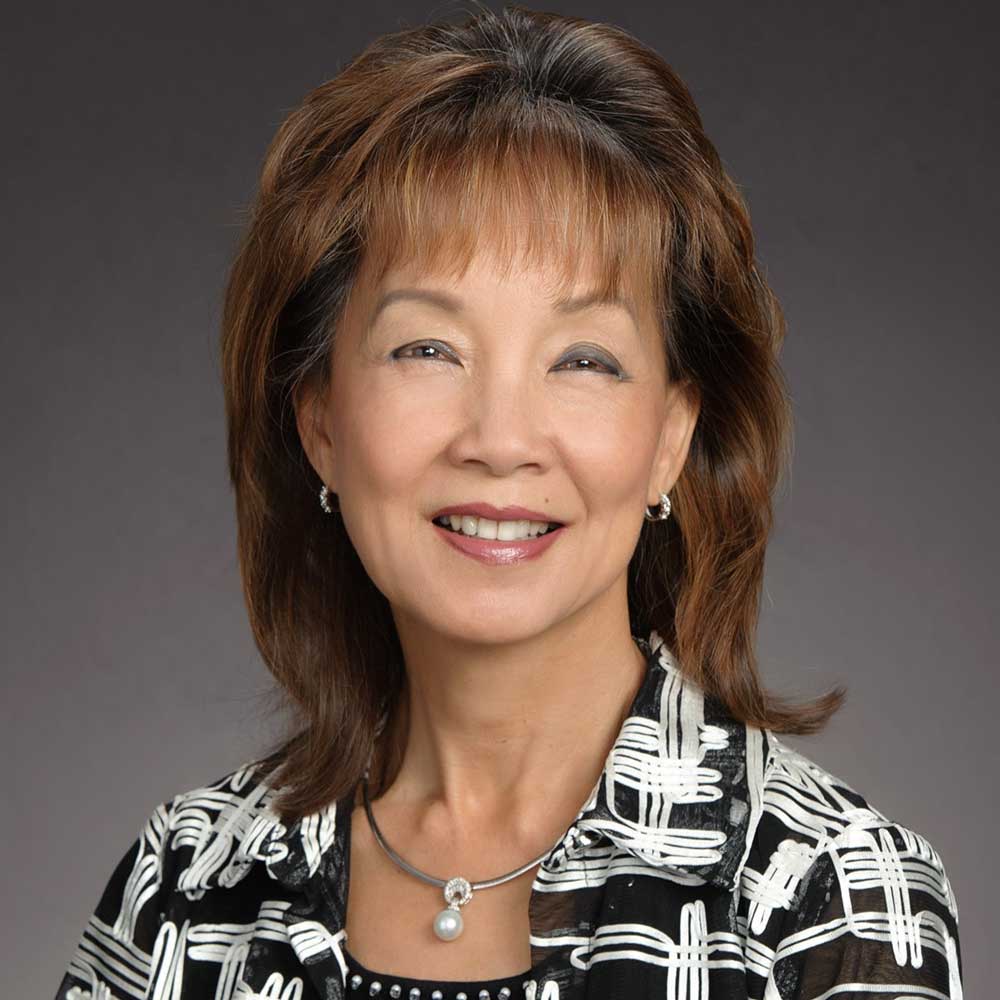 Lynn Luk Lee